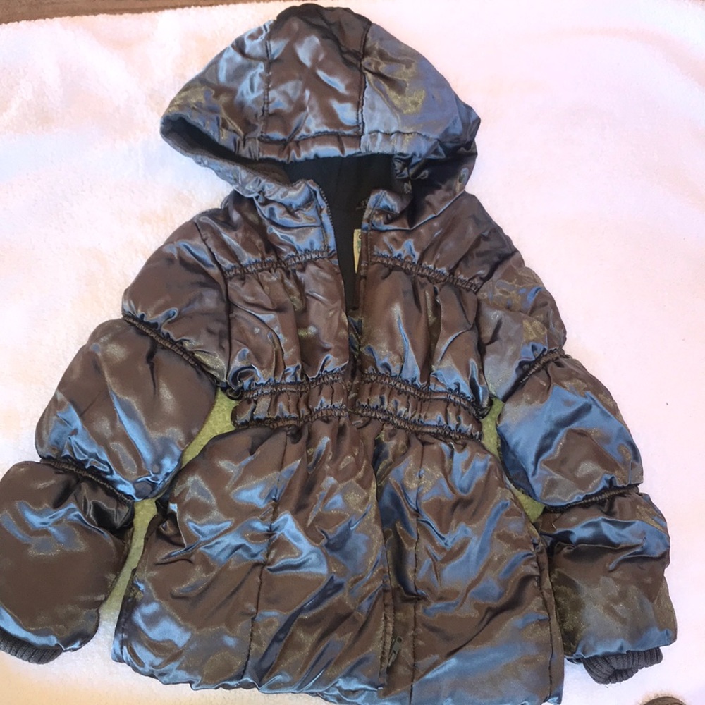 Metallic puffer jacket